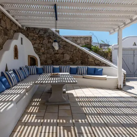 Seaview Villa *